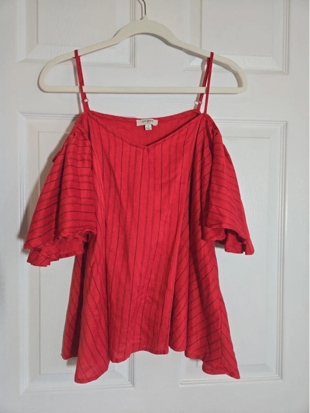 Umgee red off shoulder top size small
